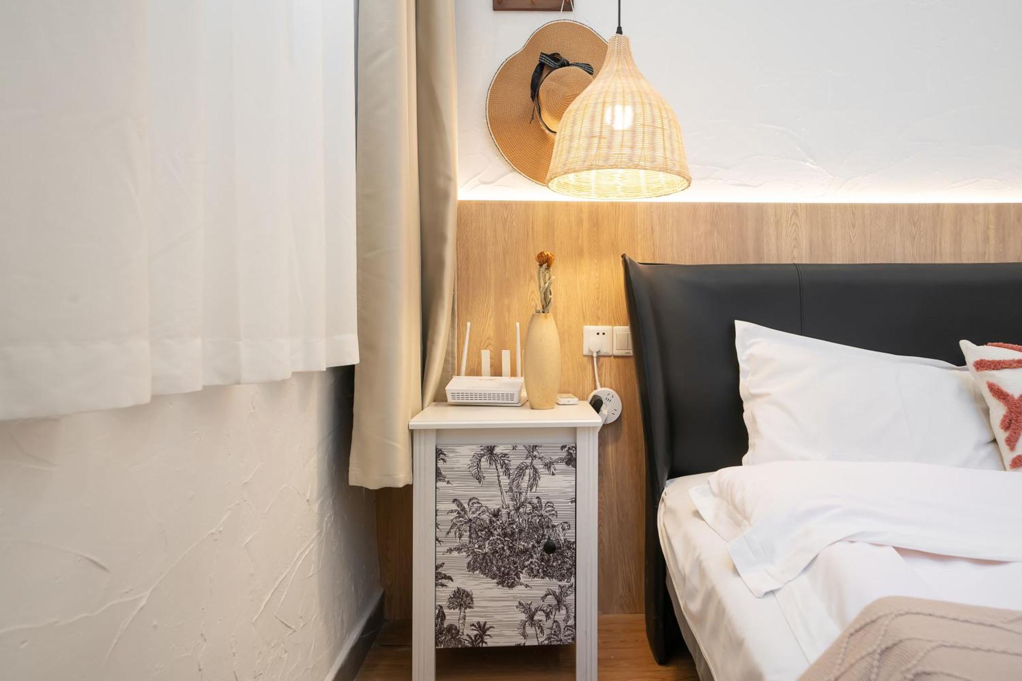 Shanghai Downtown Yi Du B&B - Near South Shaanxi Road Metro Station 600Meters Bagian luar foto
