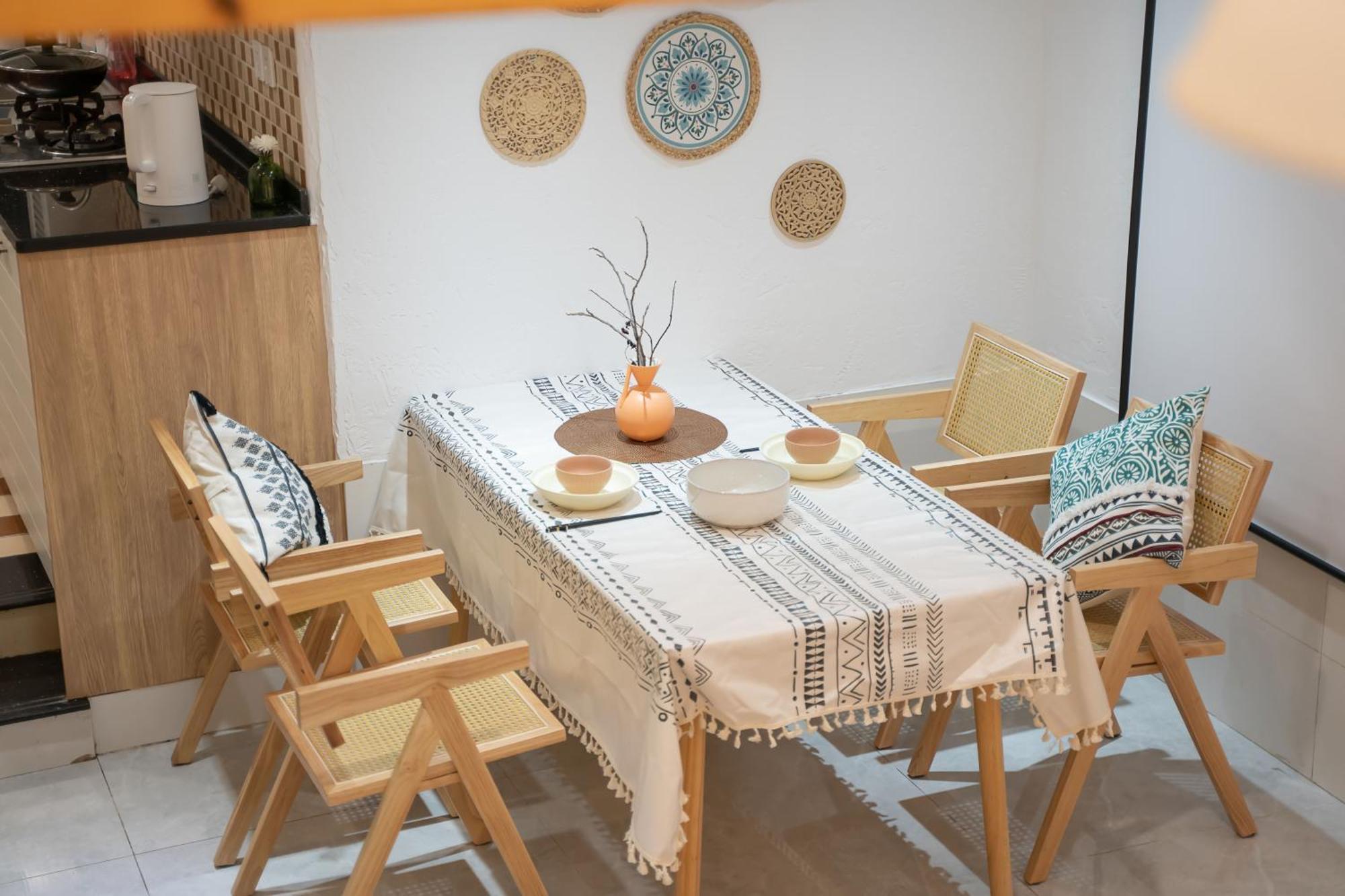 Shanghai Downtown Yi Du B&B - Near South Shaanxi Road Metro Station 600Meters Bagian luar foto