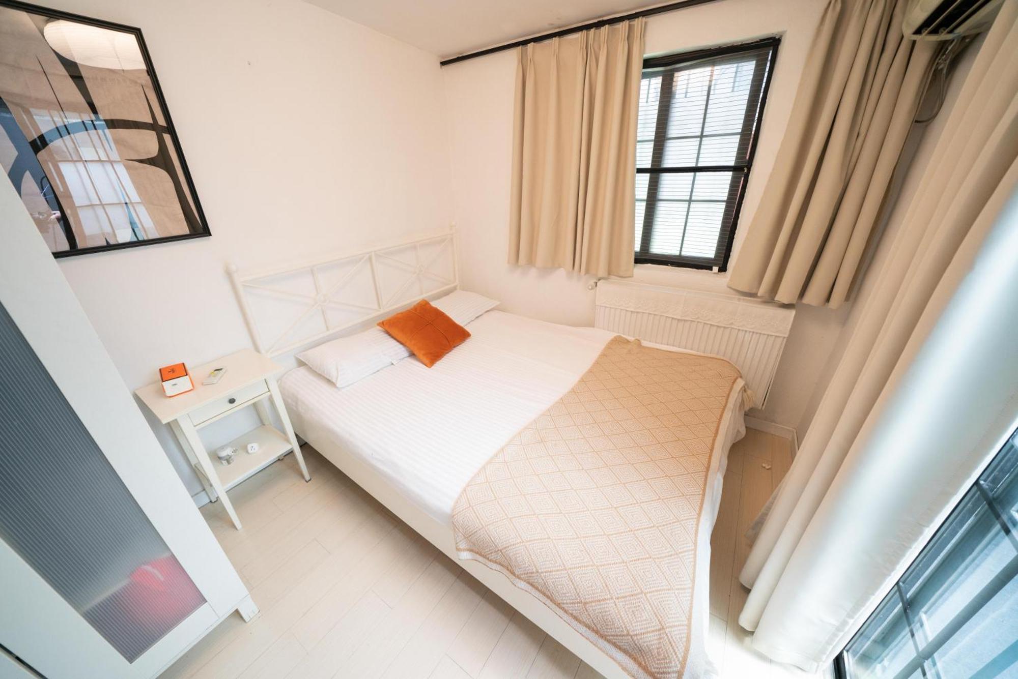 Shanghai Downtown Yi Du B&B - Near South Shaanxi Road Metro Station 600Meters Bagian luar foto